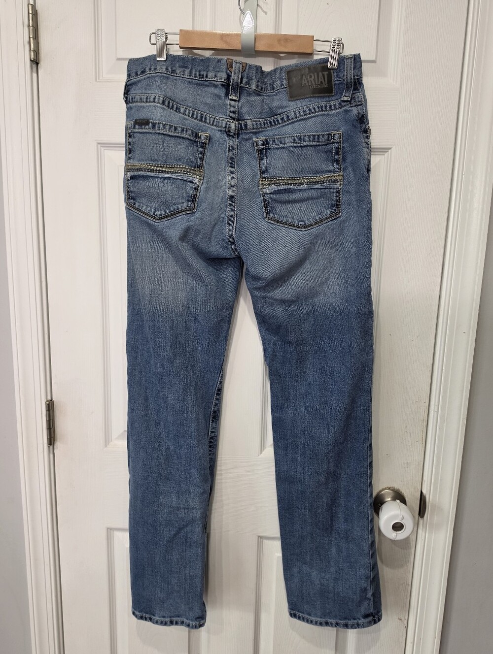 Ariat Men's M2 Relaxed Stirling Stretch Boot Cut Jeans Size 33×32